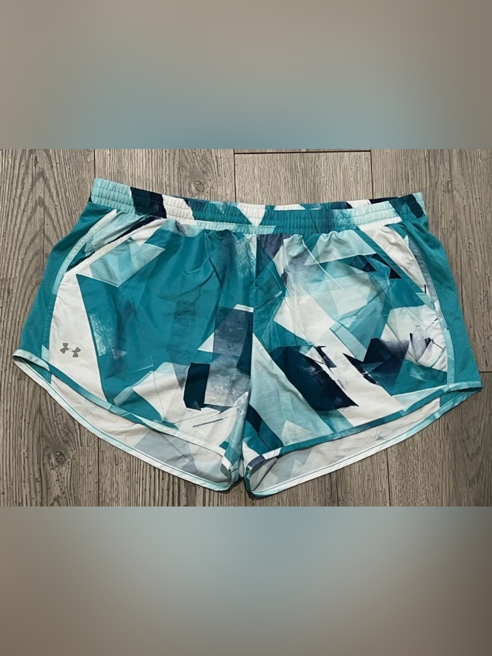 XL Women UNDER ARMOUR Printed Running Shorts Loose HeatGear Pockets Fly By Blue